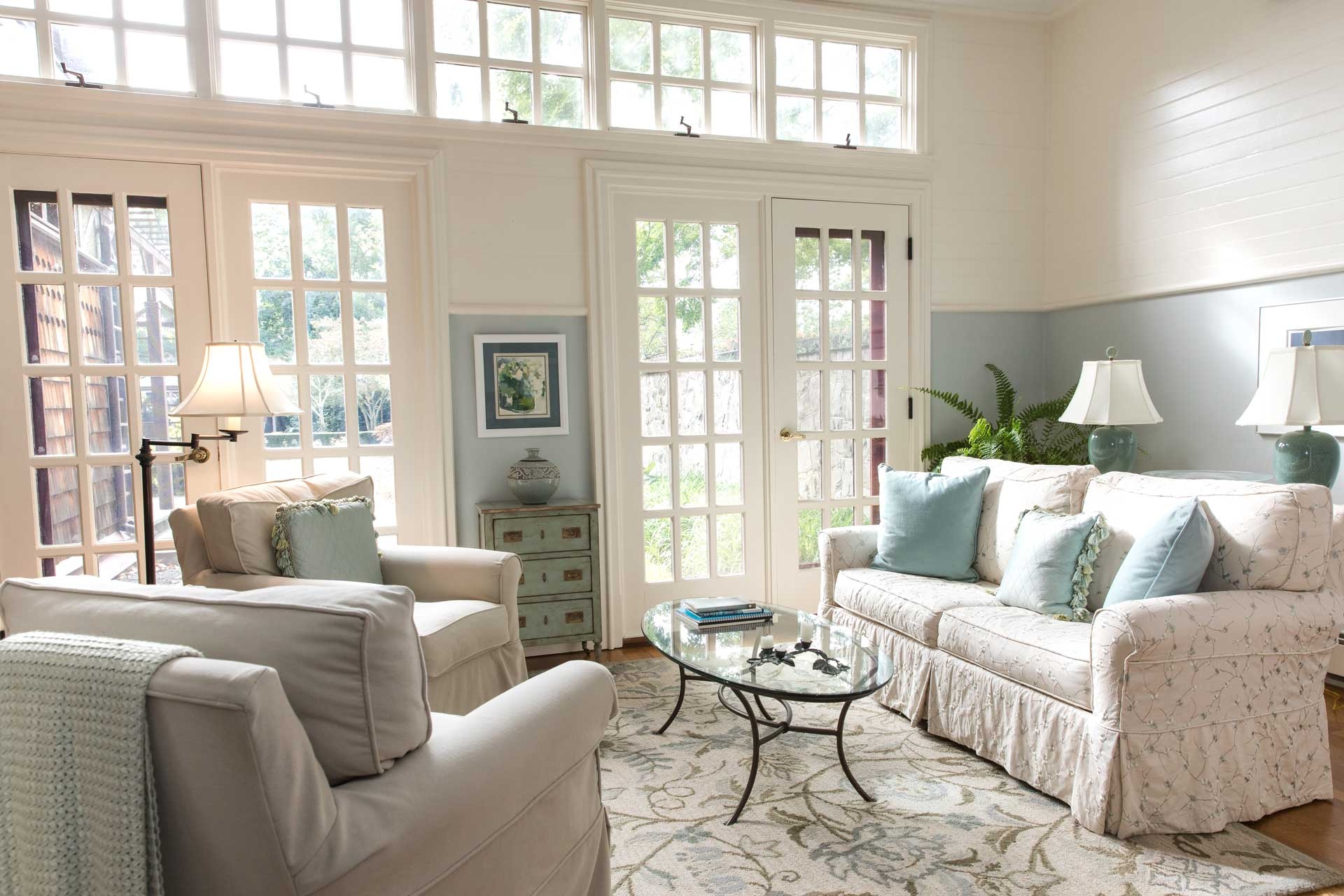 Watts Sherman Stables - Living Room